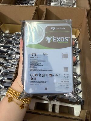 Disco rígido HDD Exos X18 16TB 7200RPM 256MB HDD de Seagate ST16000NM000J